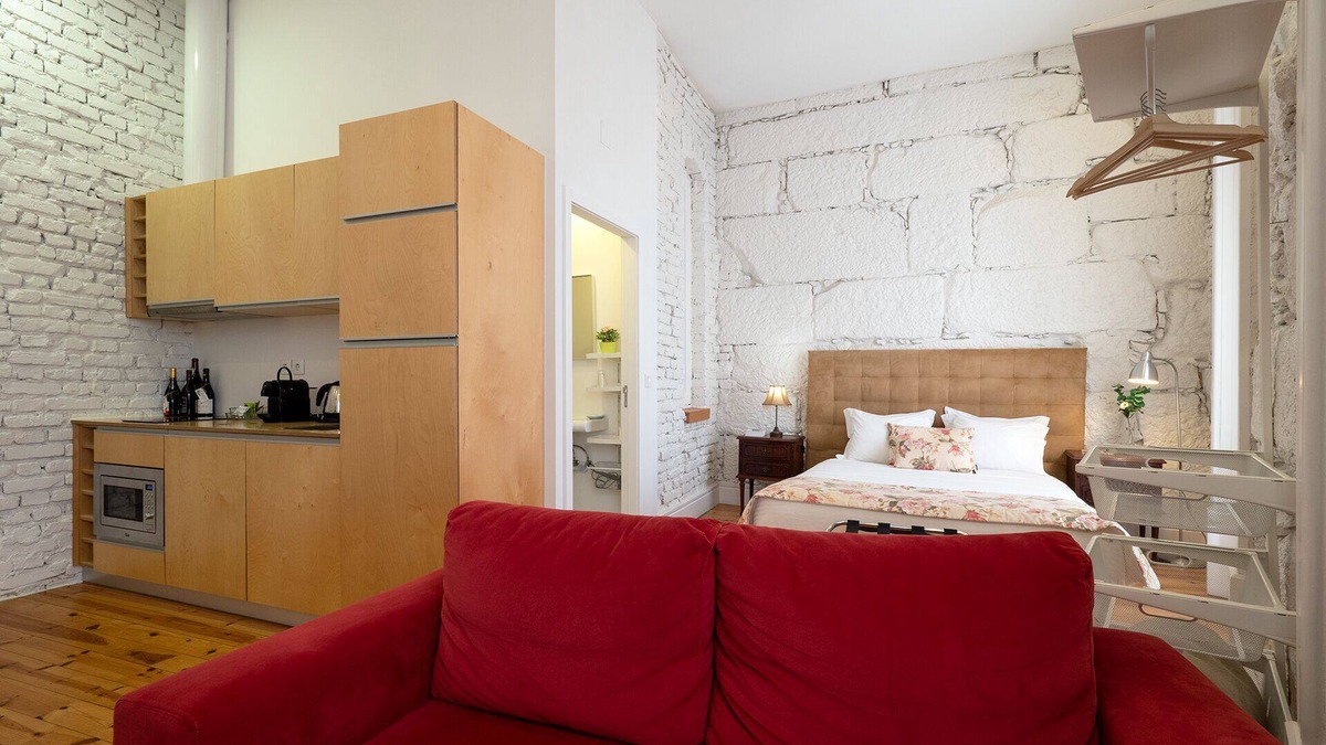 Viseu Apartment | Bemyguest Loft Guest house Mother's Garden-G-Viseu