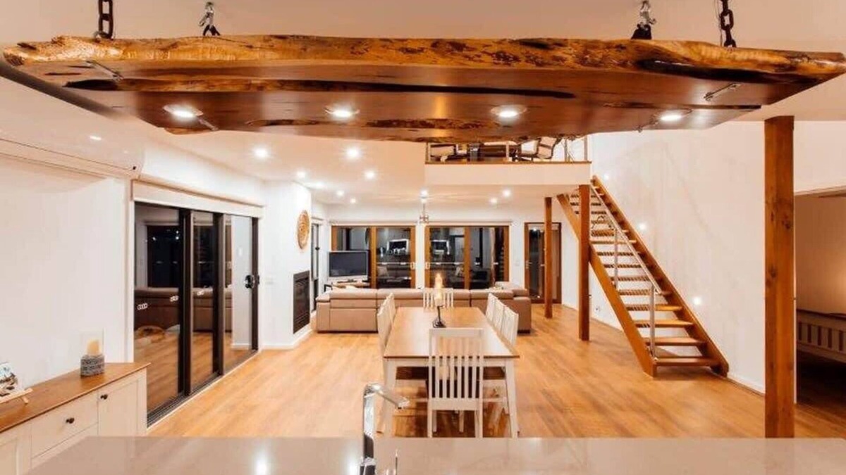 Eaglehawk House | Bendigo Lakeside Accommodation