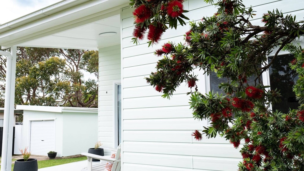 Bendalong House | Bendy Beach House allows a pet.