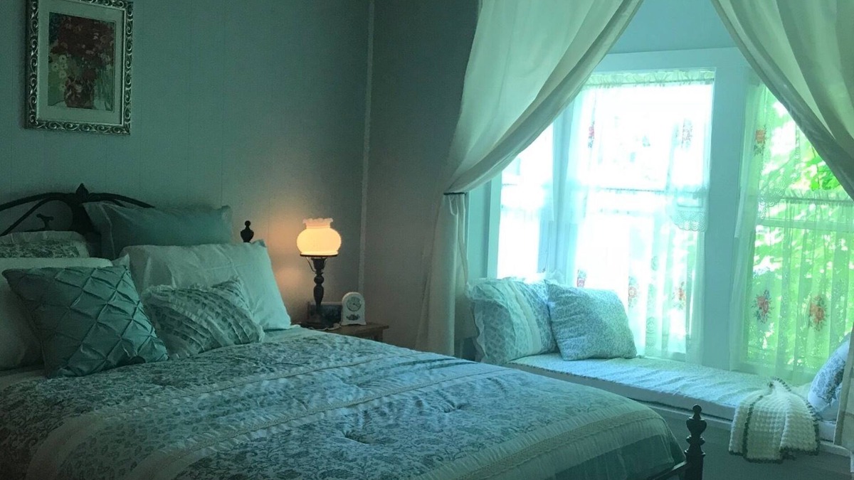 Bennington House | Bennington Guest Farm