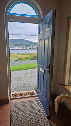 Killybegs House | Benroe House 5 Bedrooms