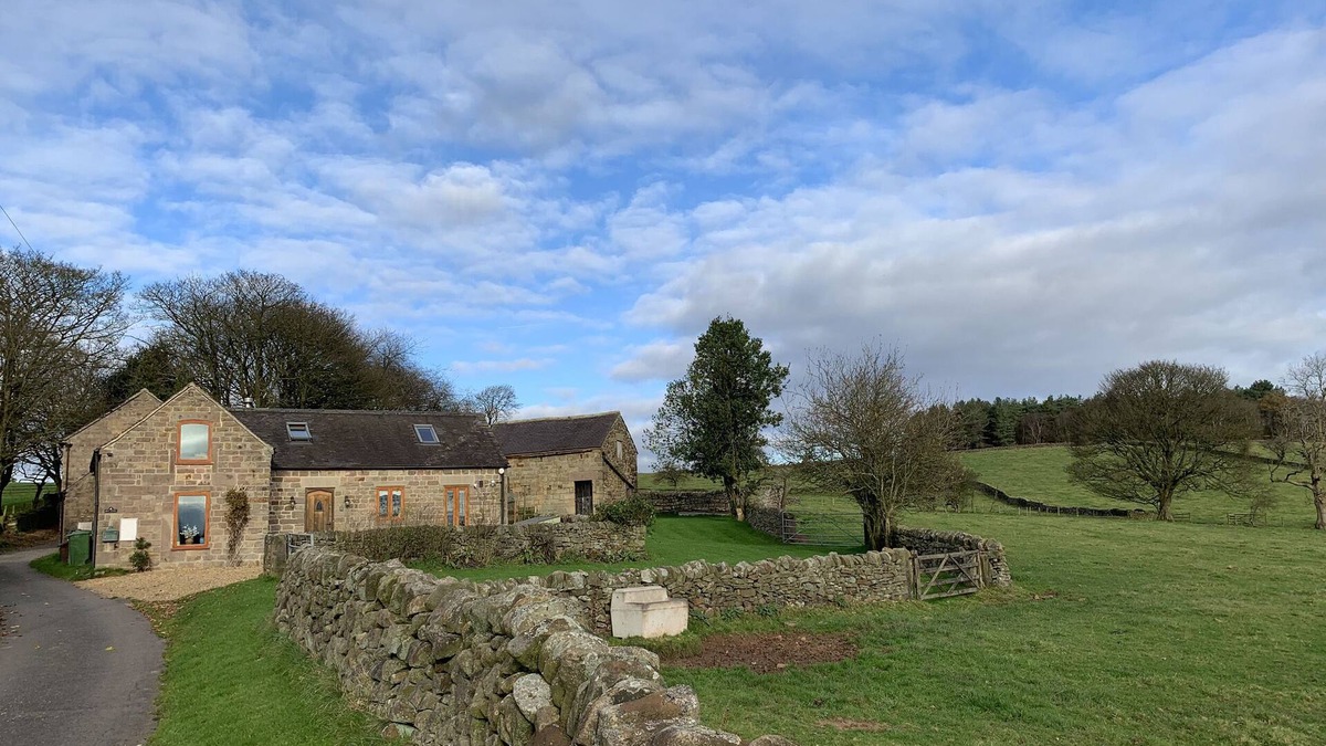 Crich House | BENT CHAPEL COTTAGE, pet friendly, with a garden in Wirksworth
