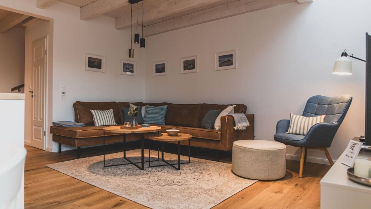 Loquard Apartment | "Bente" cozy maisonette apartment with terrace in the historic Gulfhof - Van