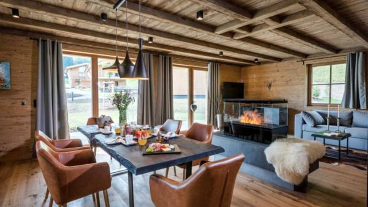 Schattwald Ski Chalet | Bently Chalet - LA SOA Chalets & Eventlodge
