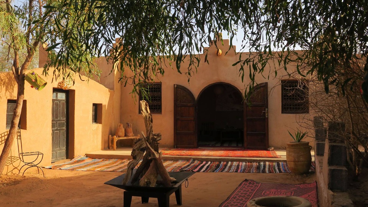 M'Hamid El Ghizlane House | Berber Oasis Nomadic experience and desert tour