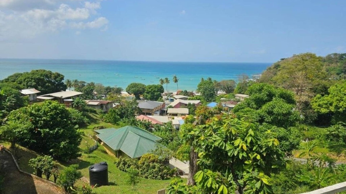 Castara Bed & Breakfast | Beres Vale Apartments - Deluxe Twin Room