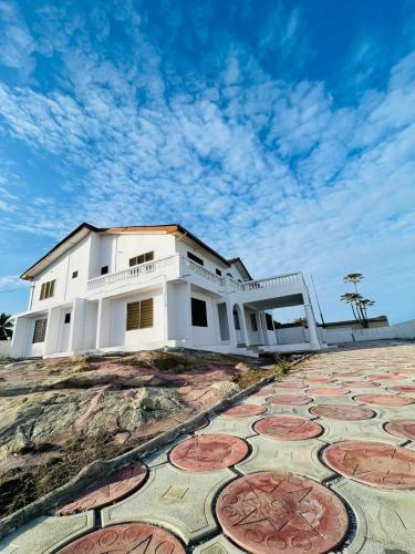 Winneba Apartment | BERG'S BEACH HOUSE