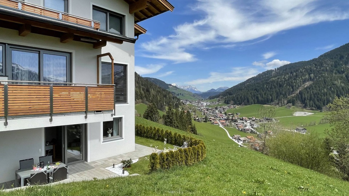 Muhlthal Apartment | Bergblick by Interhome