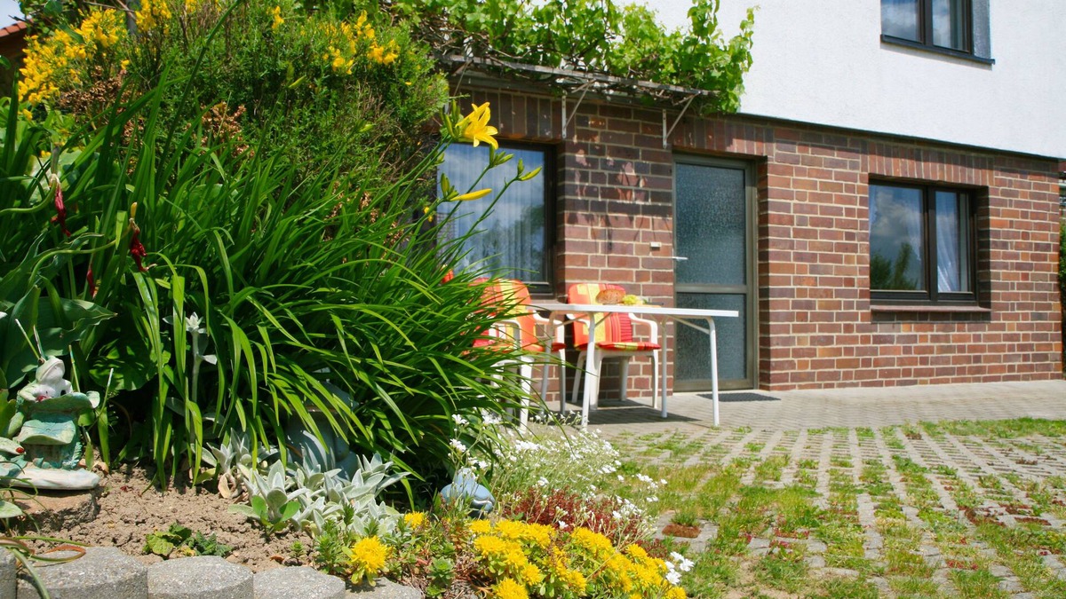 Loebau Apartment | "Bergblick" guest apartment near Löbauer Berg (Upper Lusatia)