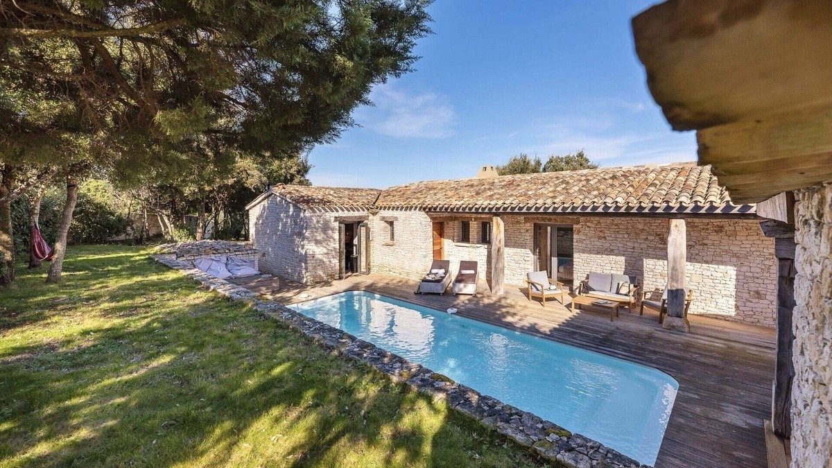 Bonifacio House | Bergerie EMERA heated pool, 6 people, quiet