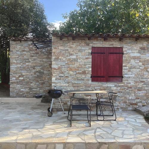 Saint-Menet Apartment | Bergerie