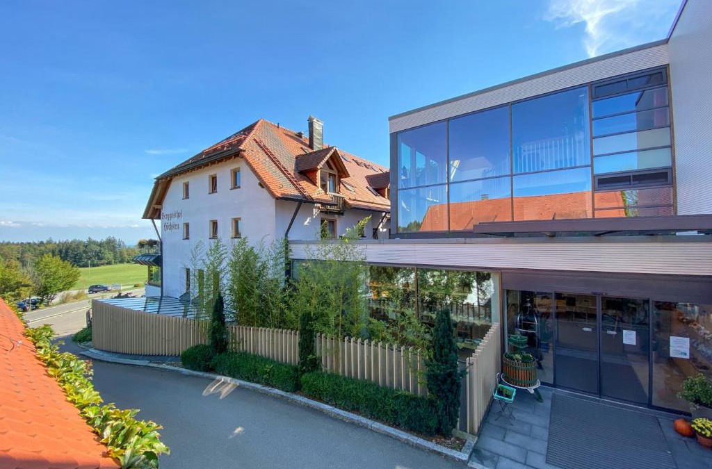 Deggenhausertal Hotel | Berggasthof Höchsten