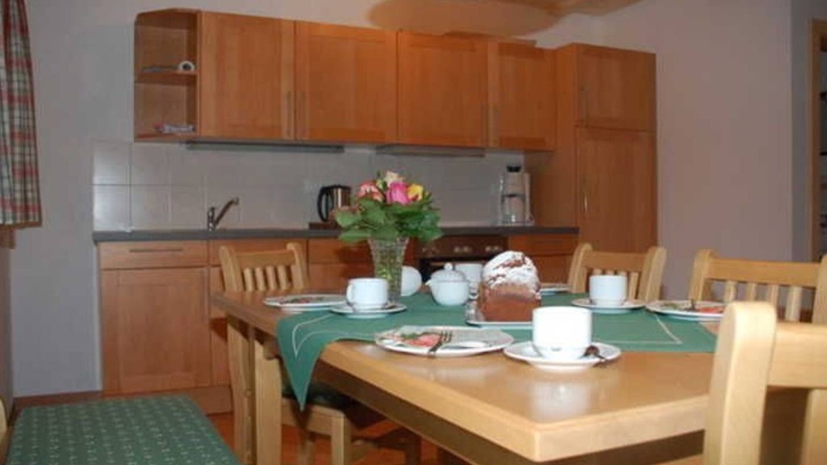 Gmund am Tegernsee Apartment | Berghammers organic farm - Meisennest