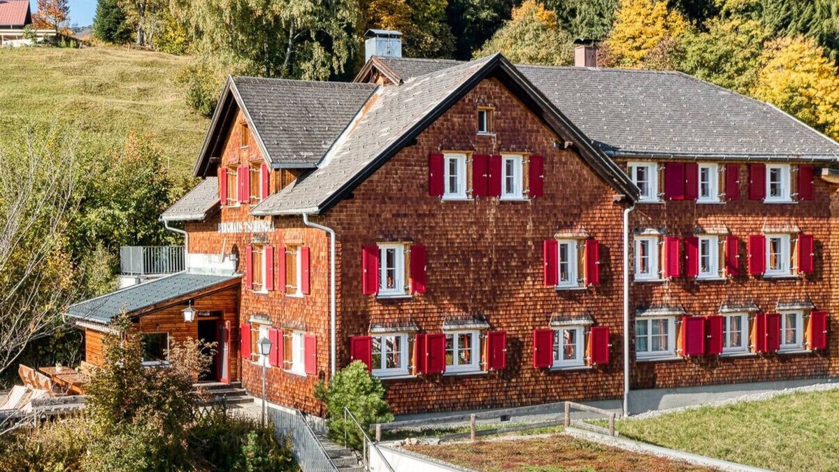 Buerserberg Ski Chalet | Berghaus Tschengla in Brandnertal