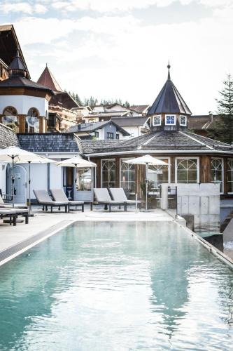Berwang Hotel | Berghotel Almrausch