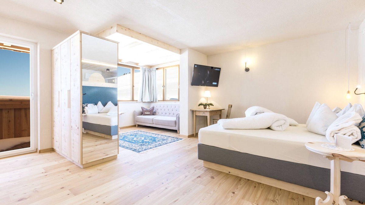 Aldino Hotel | Berghotel Jochgrimm - Your hoome in the Dolomites