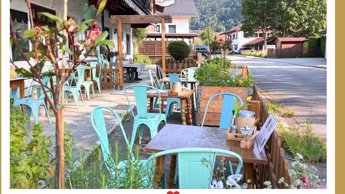 Flintsbach A. Inn Bed & Breakfast | Berghupferl-Alm