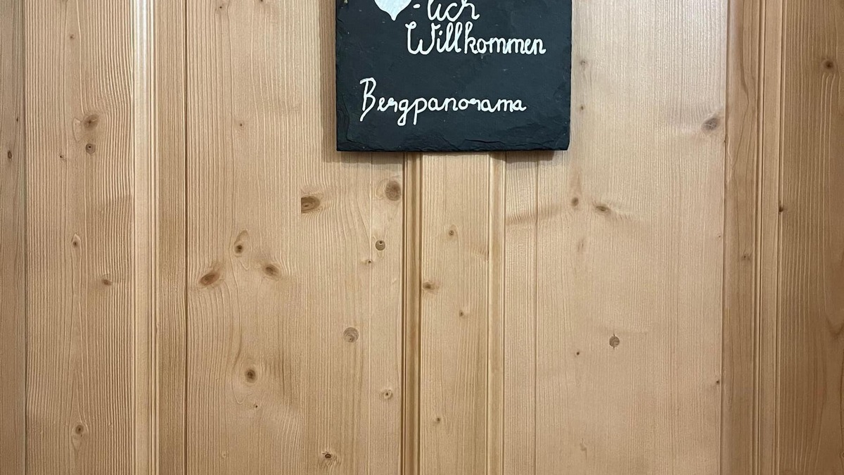 Bischofswiesen Apartment | Bergpanorama, 81m²,1-6 Pers., 2sz, 1wsz, Balkon