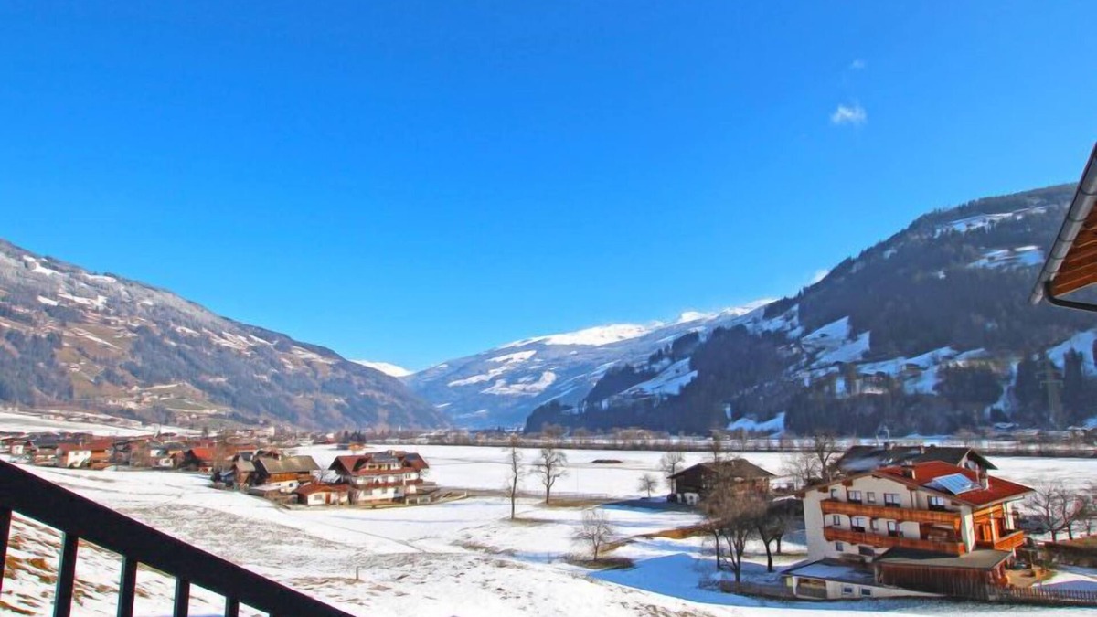 Laimach Apartment | Bergwelten by Interhome