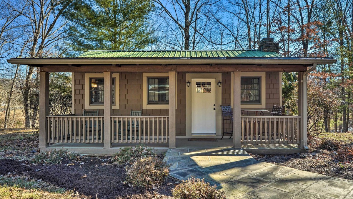 Berkeley Springs Apartment | Berkeley Springs Haven w/Sleepy Creek Access!