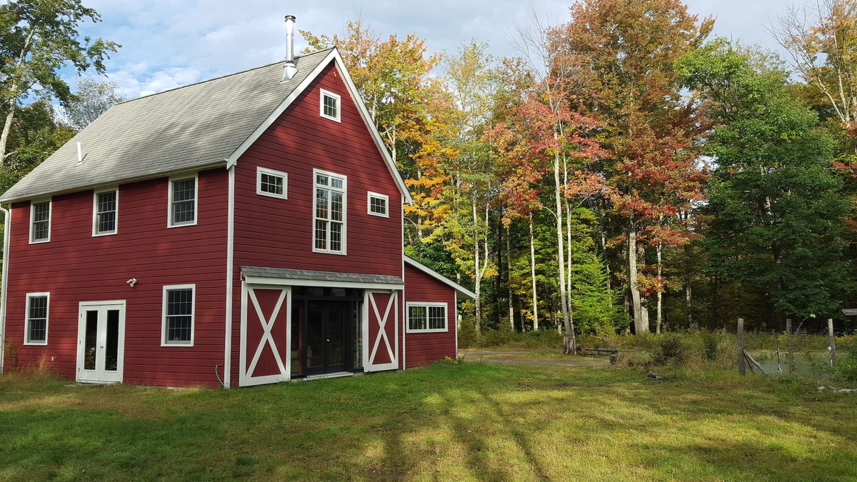 Austerlitz House | Berkshire Barn on 23 Wooded Acres 2BR/1.5 Bath Sleeps 7