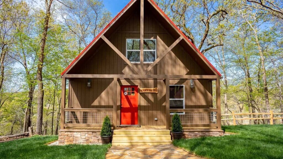 Afton Cabin | Berkshire Cabin (Boat Slip Included)