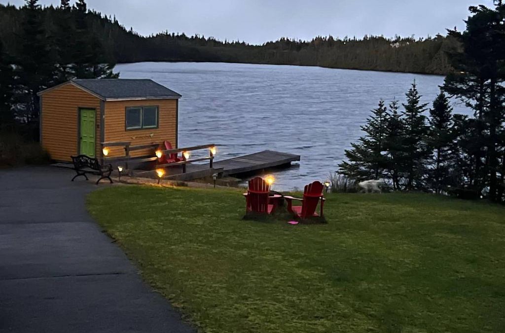Terra Nova House | Bermuda Waterfront Ultimate Lakehouse Experience