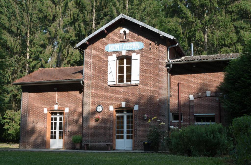 Montauban-de-Picardie Bed & Breakfast | Bernafay Wood B&B