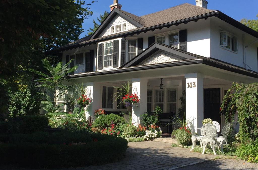 Old Town Historic District Bed & Breakfast | Bernard Gray Hall Bed and Breakfast