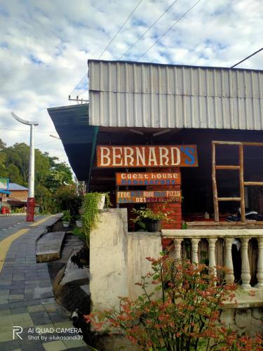 Ambarita House | Bernard's Guest Houses