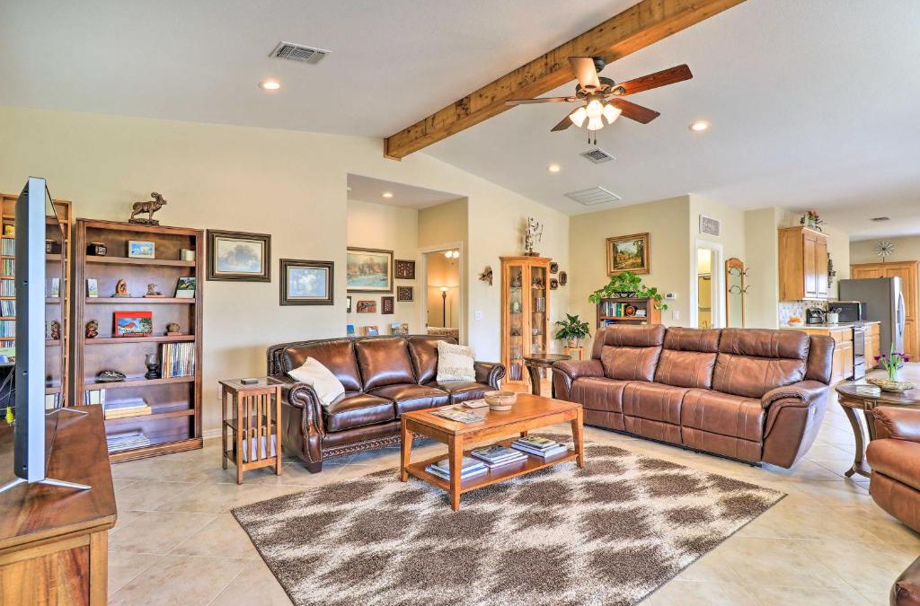 Oatmeal House | Bertram Ranch Property with Patio and Gas Grill!
