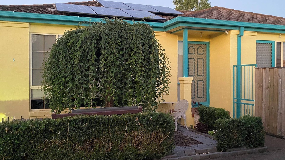 Berwick House | Berwick 2 Bedroom Pet Friendly House