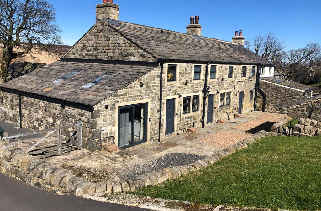 Lumbutts House | Bess Cottage