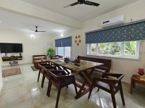 Thrissur Apartment | Best 2x3BHK Premium Homestay - Emerald, 7 Elysee Homestay