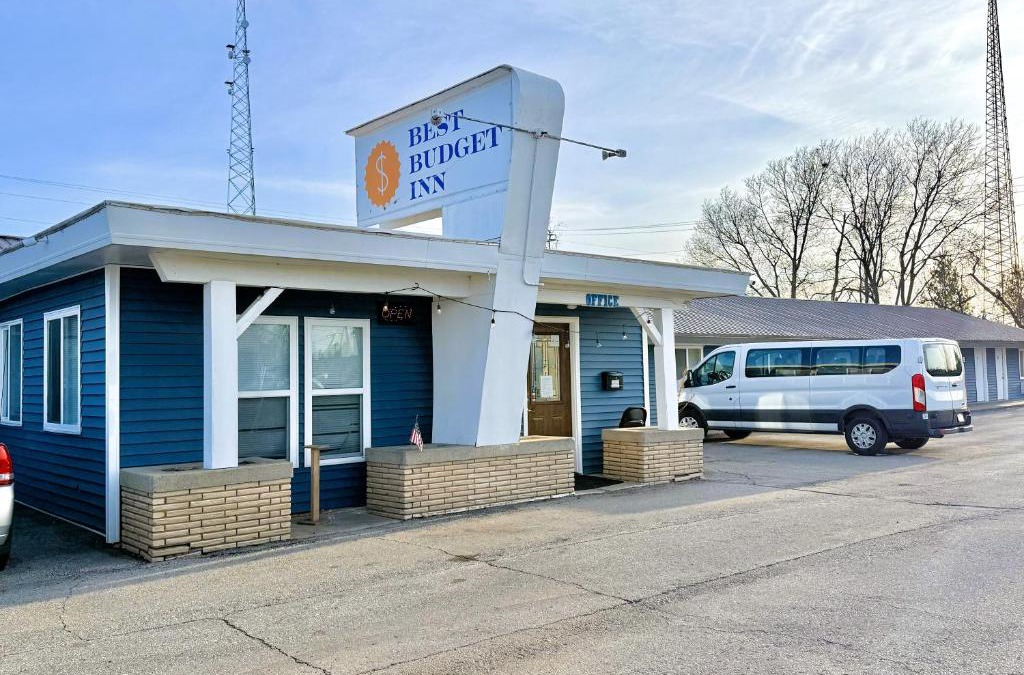 Marshalltown Hotel | Best Budget Inn
