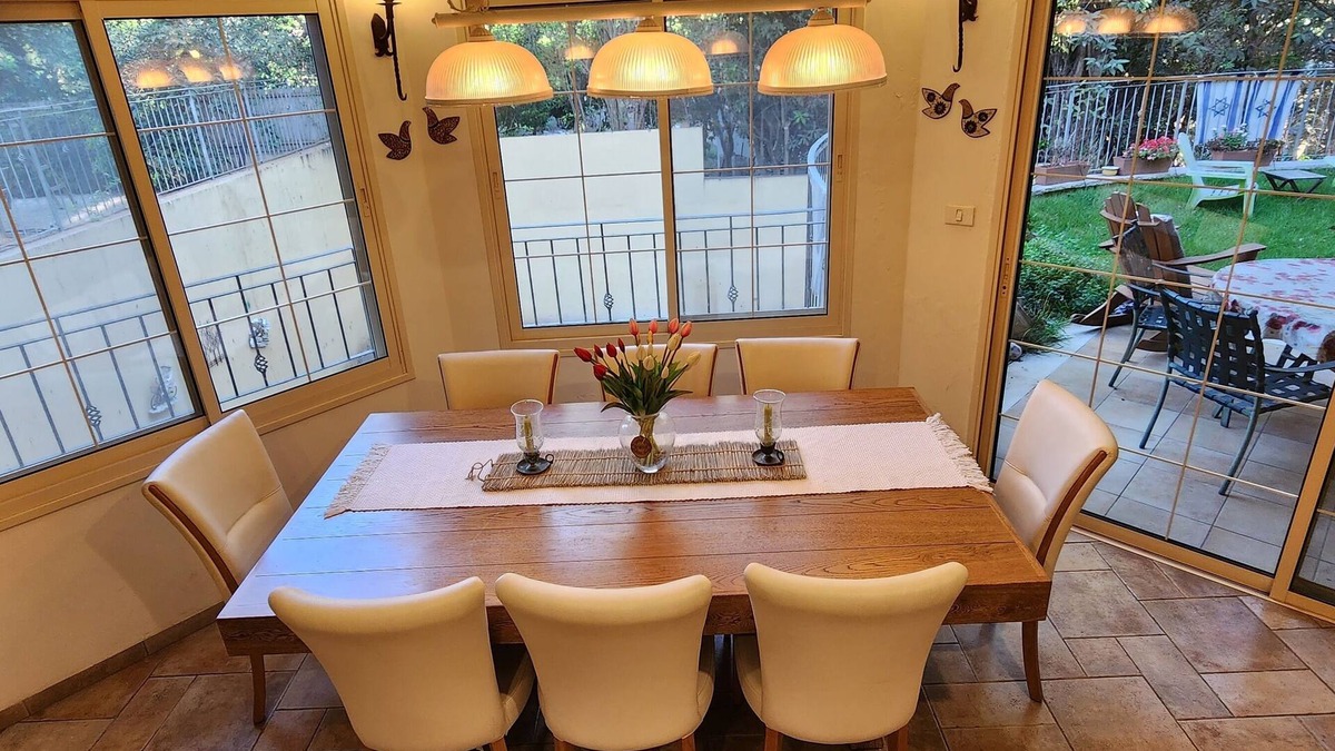 Lev HaSharon Villa | Best country side living in the center of Israel