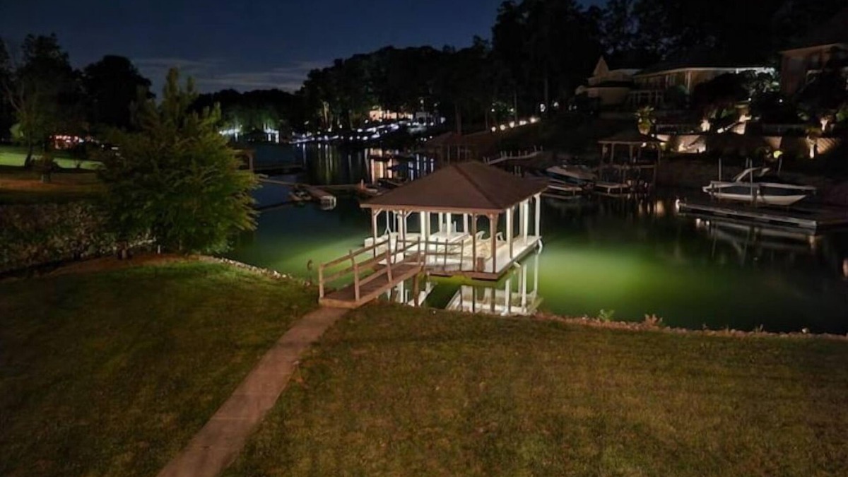 Lake Norman of Catawba House | Best Cove on Lake Norman. Quiet but near everything!