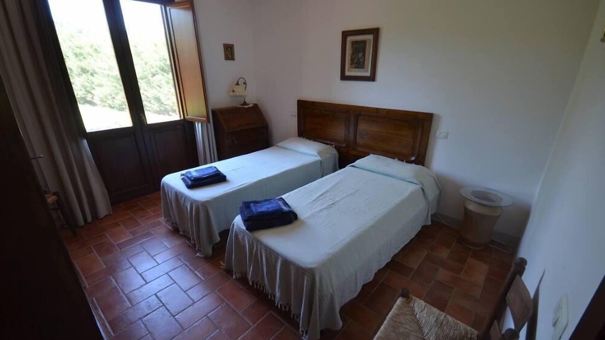 Fratta Todina House | best dependance in old building