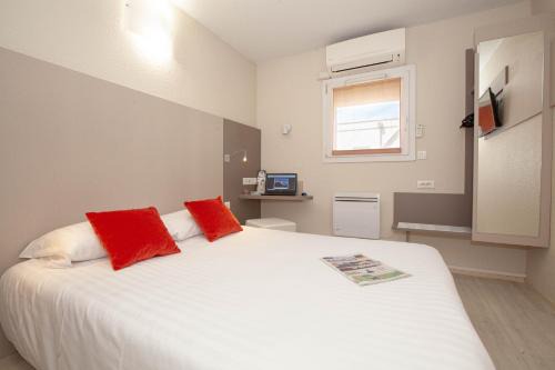 Porte Des Alpes - Mi Plaine - Manissieux Hotel | Best Hotel Lyon - Saint Priest