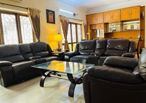 Jubilee Hills House | Best Individual Home stay Near Apollo Jubilee Hills