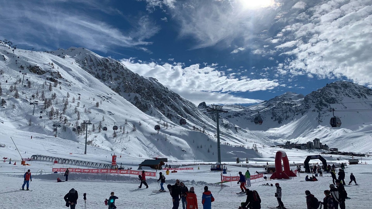 Tignes le Lac Apartment | “Best location and view in Tignes" Upgraded 4 bedroom apartment