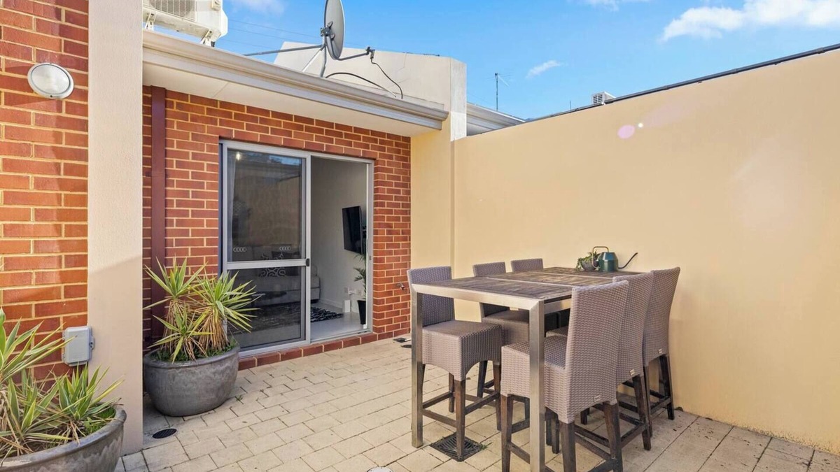 Armadale House | Best Location Armadale Sleeps 6