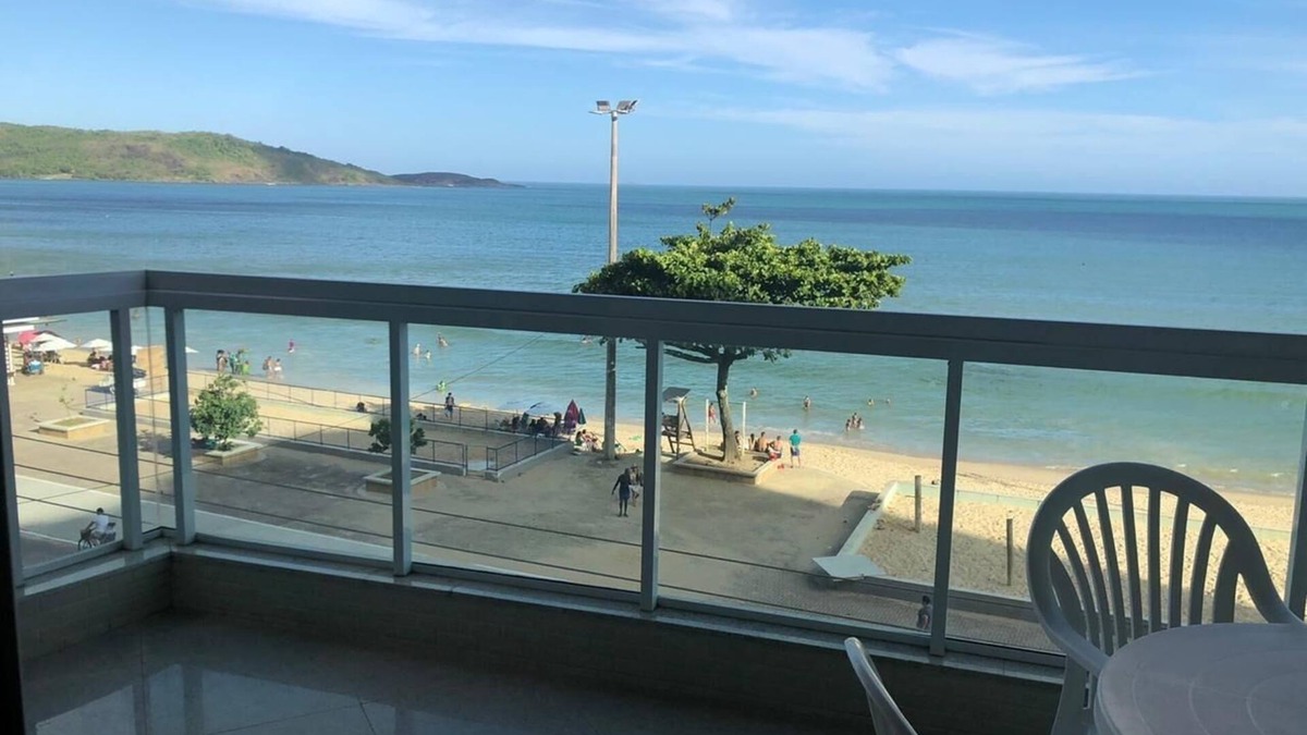 Praia do Morro Apartment | Best location in Praia do Morro, Wi-Fi