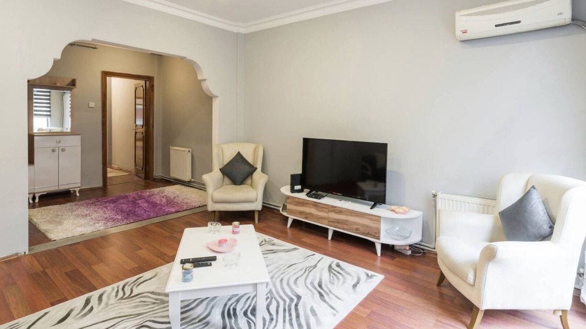 Talimhane Apartment | Best Location in Taksim Square 2+1 (140m2)