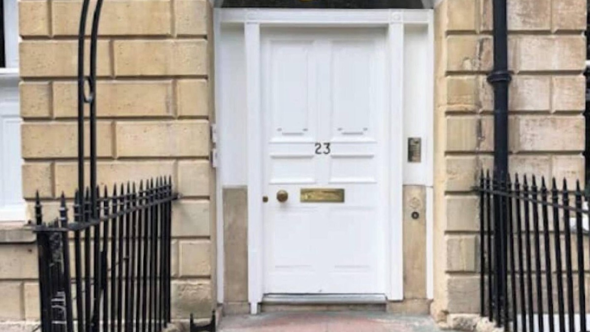 Bath Apartment | Best Location Premium apartment in Prime Central Bath