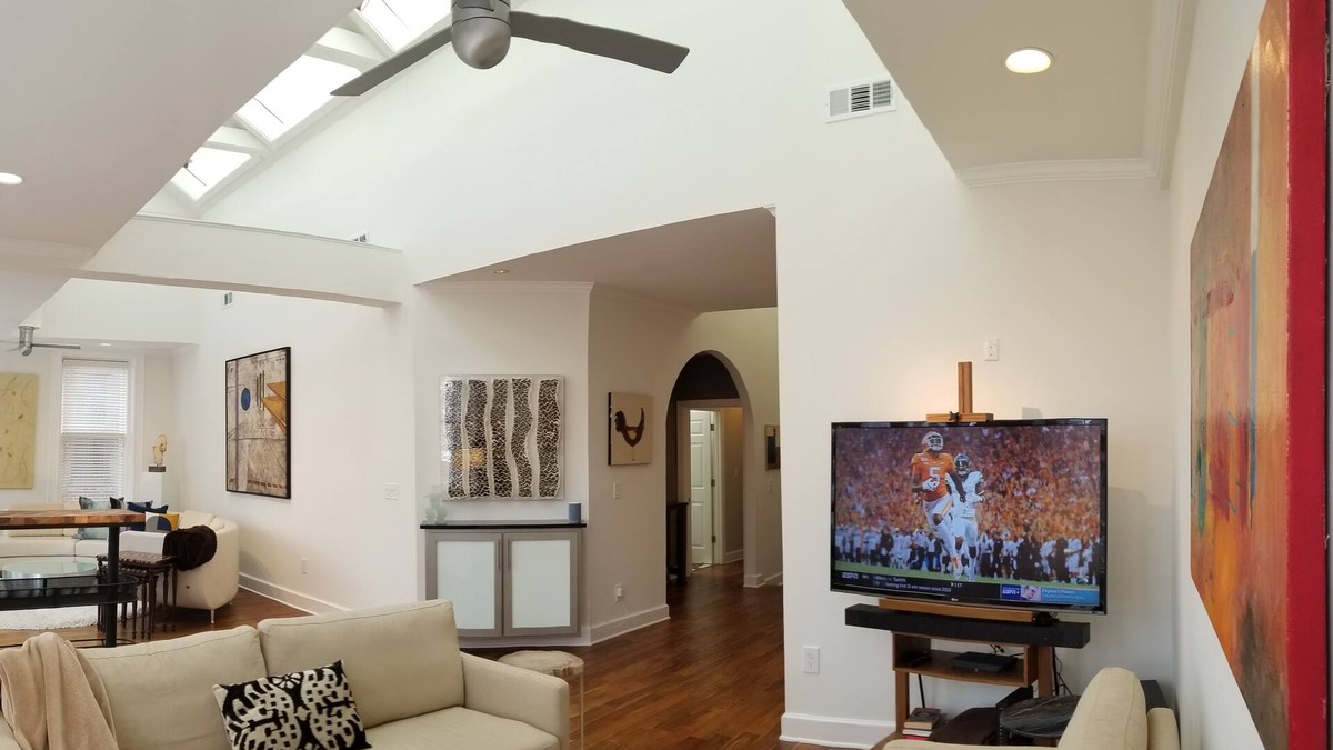 Downtown Memphis Condo | Best Memphis Penthouse - Downtown Condo 2BR