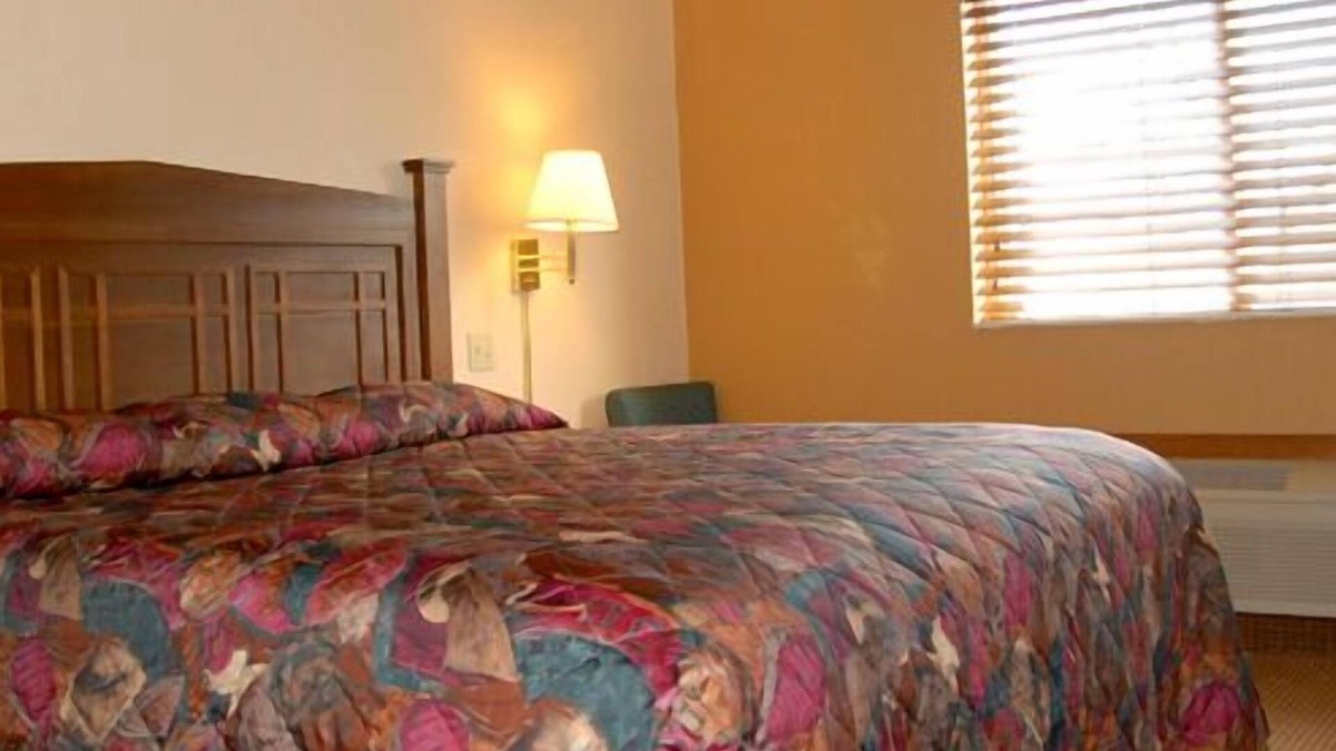West Union Hotel | Best Rest Inn & Suites