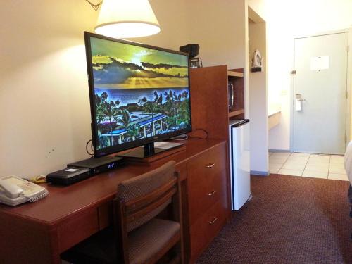 Claresholm Hotel | Best Seven Inn