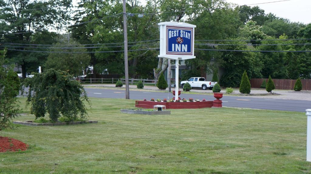 Plainville Hotel | Best Stay Inn