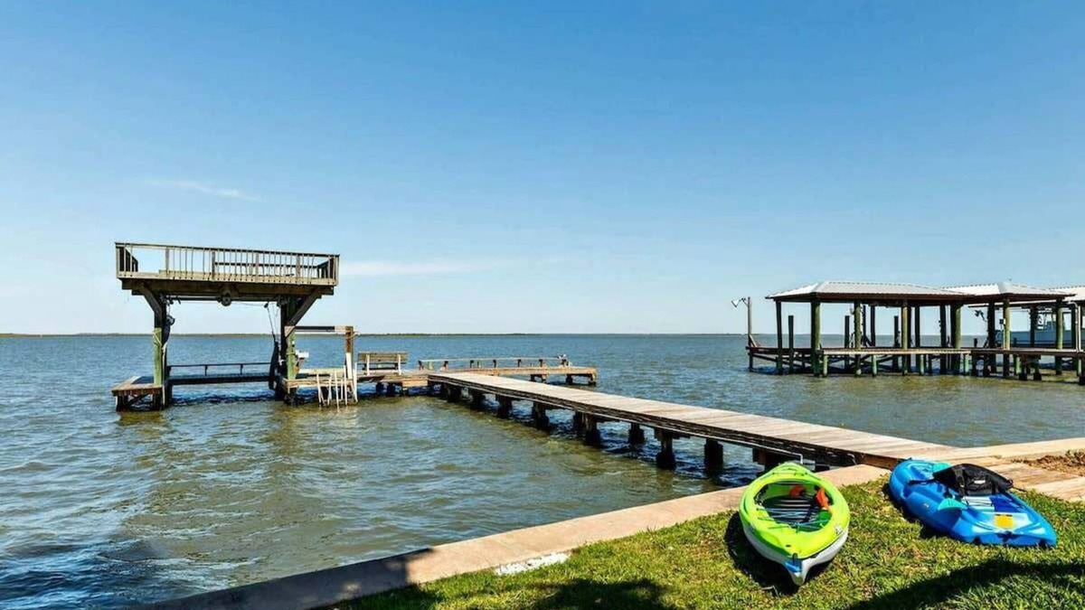 San Luis House | Best Sunset & Fishing Spot on the Bay!